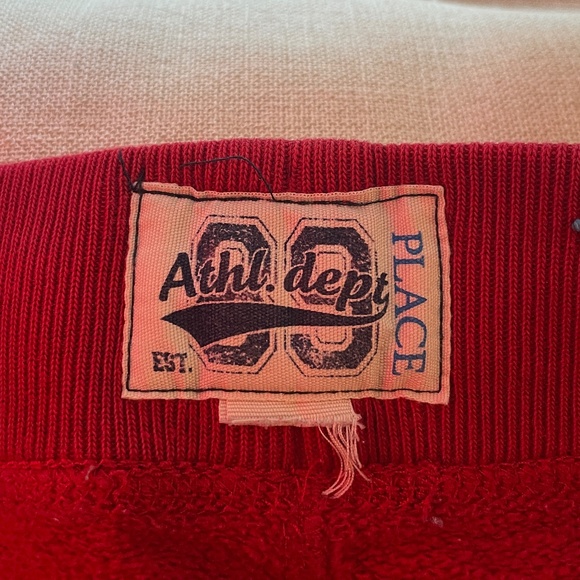 Red pants - Picture 3 of 3